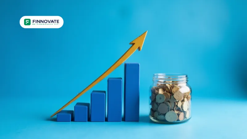 The exponential growth power of compounding in long-term investing.